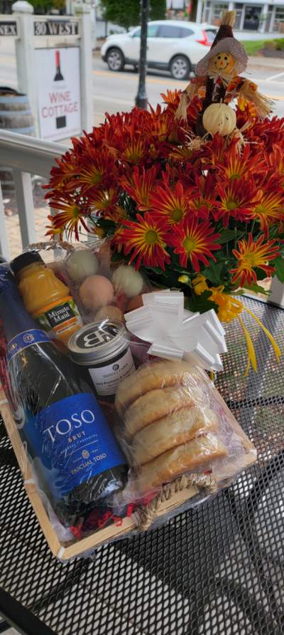 Holiday Breakfast Basket